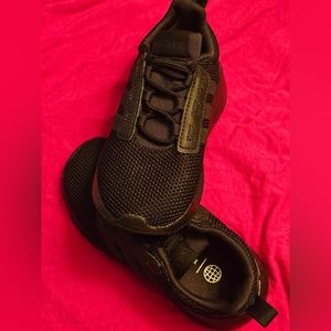 Adidas boys slip on sneakers